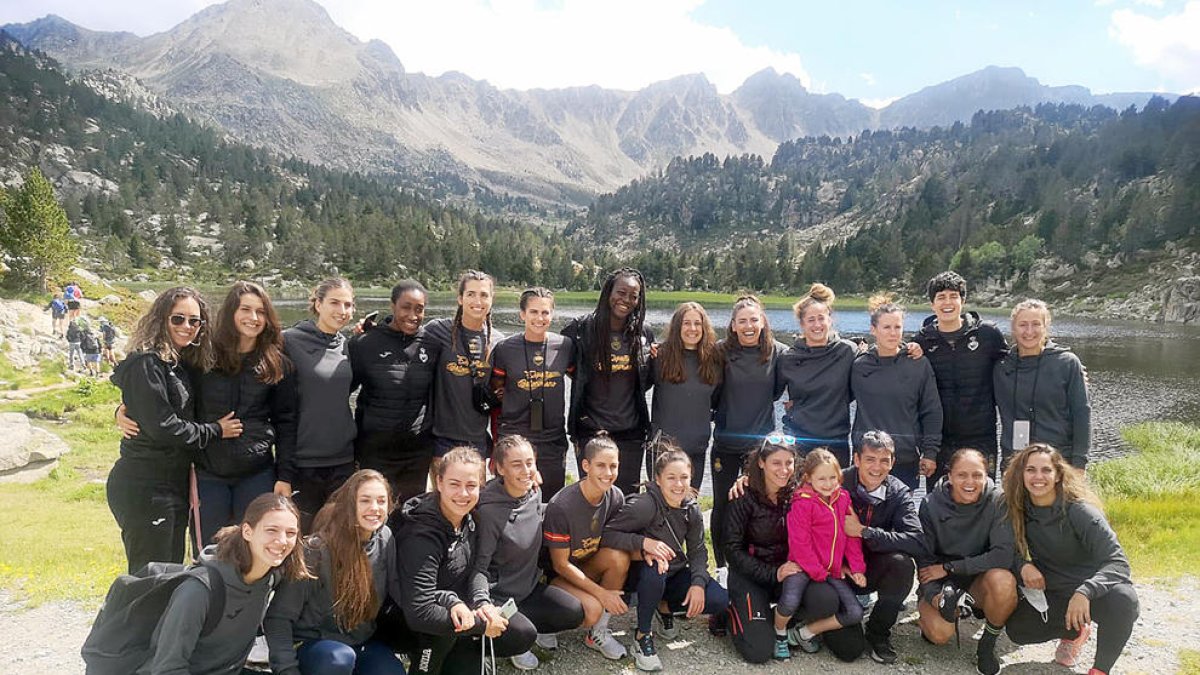 Les 'Guerreras' acaben l'estada al Pas de la Casa
