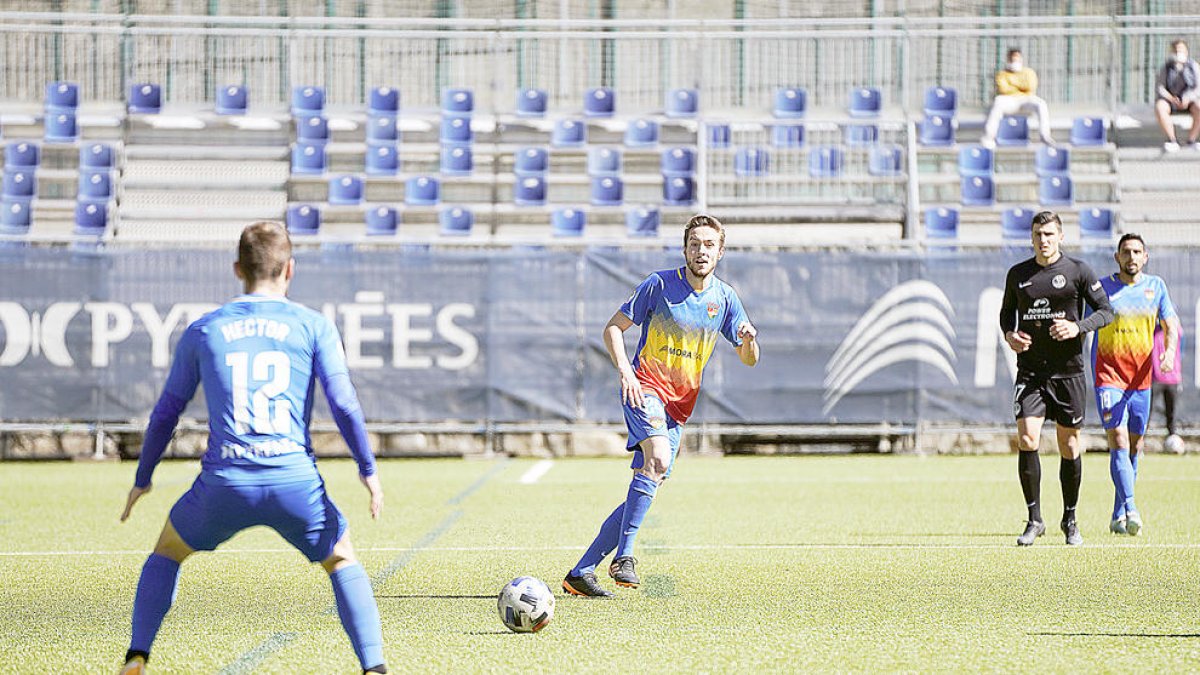 Aguado assegura que vol quedar-se a l'FC Andorra i no pensa en Saragossa