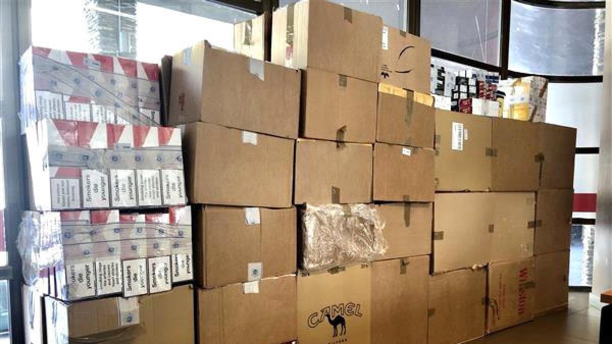 La botiga de tabac era una tapadora a nom d'un padrí de 84 anys