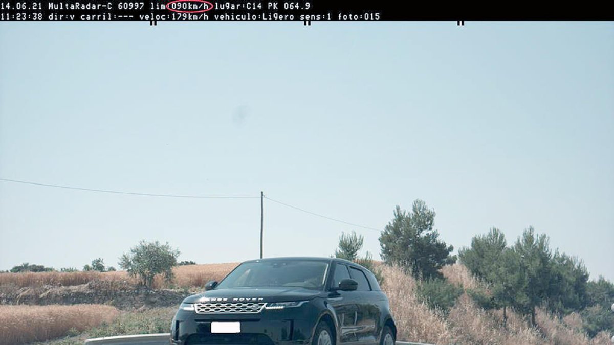 Els mossos enxampen un cotxe andorrà a 179 per hora a Verdú