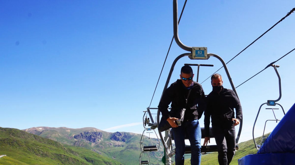 Encamp obre dos remuntadors per accedir a l'estany de les Abelletes