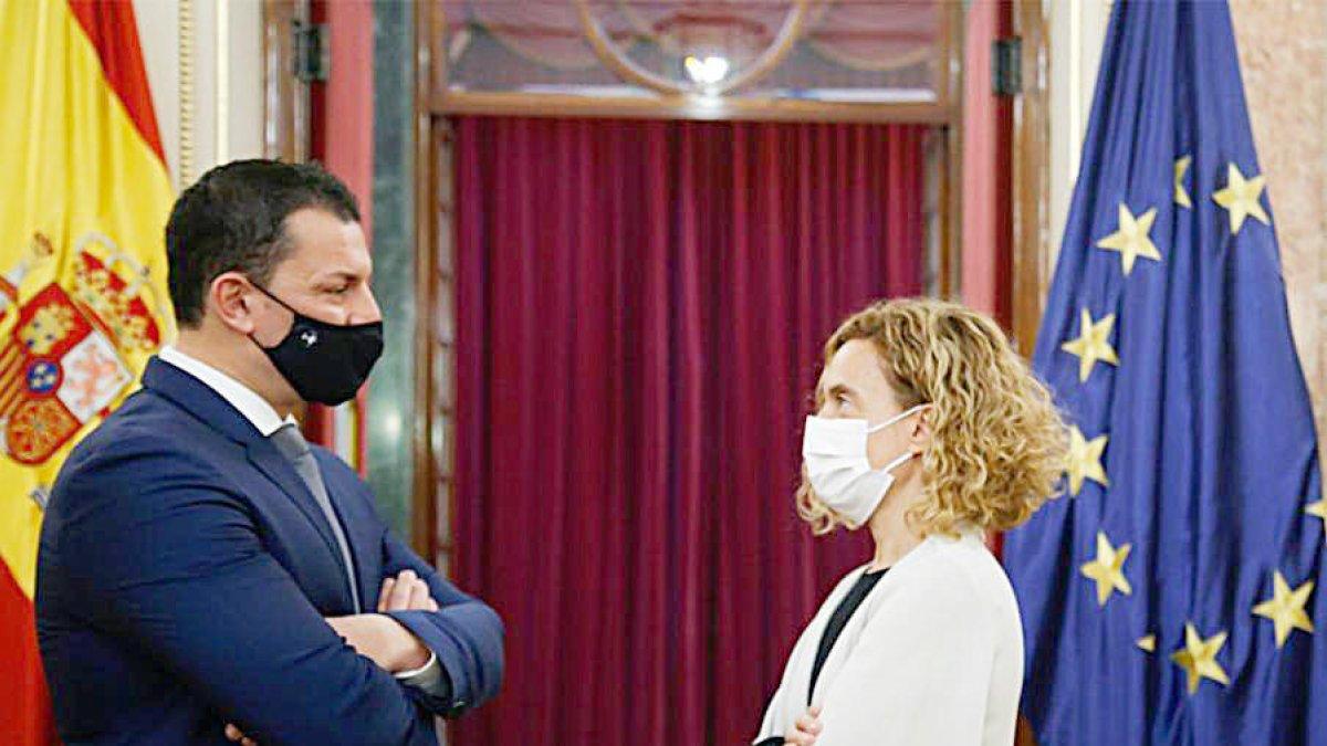 El PS demana si Gallardo es va reunir a Madrid amb VOX