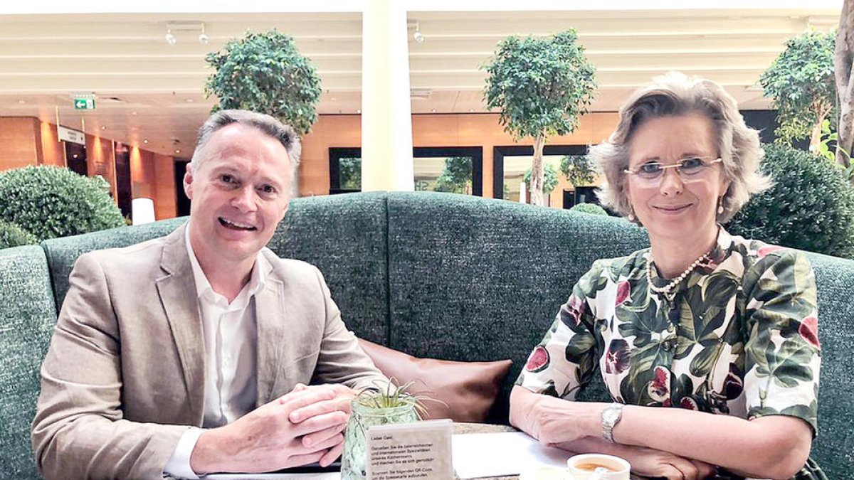 Amb veu internacional