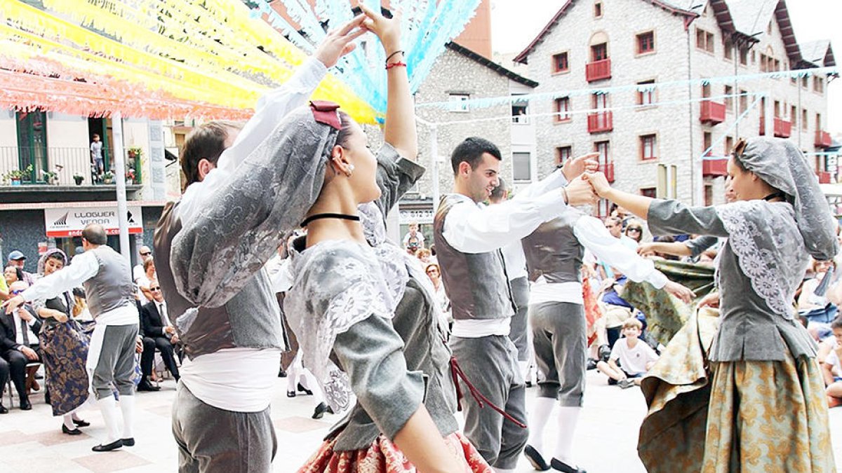 De festa amb l'Esbart Santa Anna