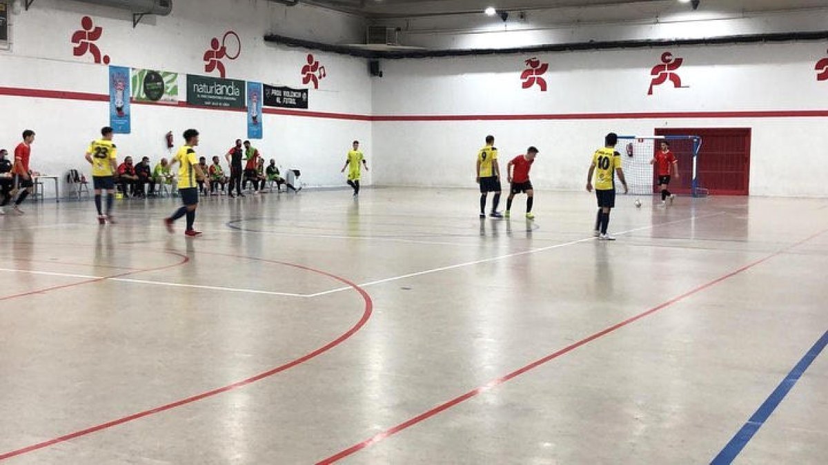 El CE Sant Julià venç a Sant Sadurní i s'acosta a la permanència (3-6)