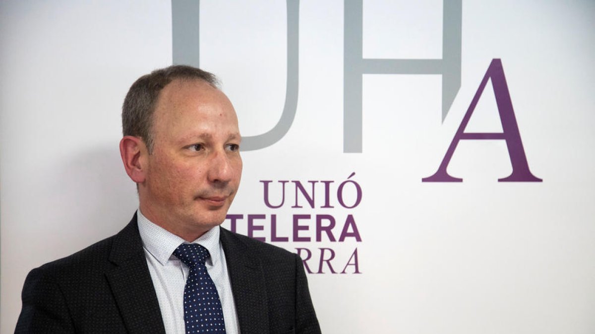 Commoció per la mort del president de la Unió Hotelera