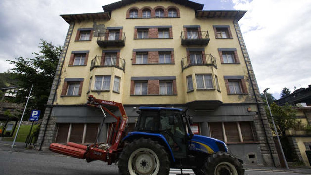 L'exterior de l'hotel Casamanya.