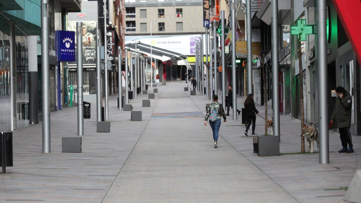 Carrers buits durant el confinament.