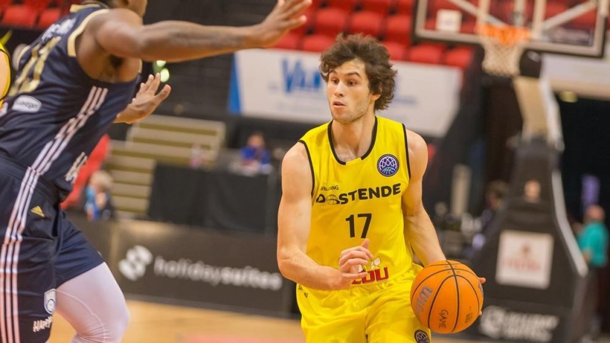 Mario Nakic s'incorpora al MoraBanc