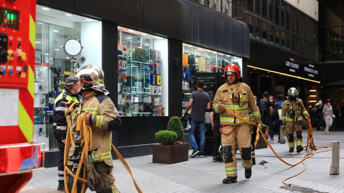 Intervenció per l'incendi a Escaldes