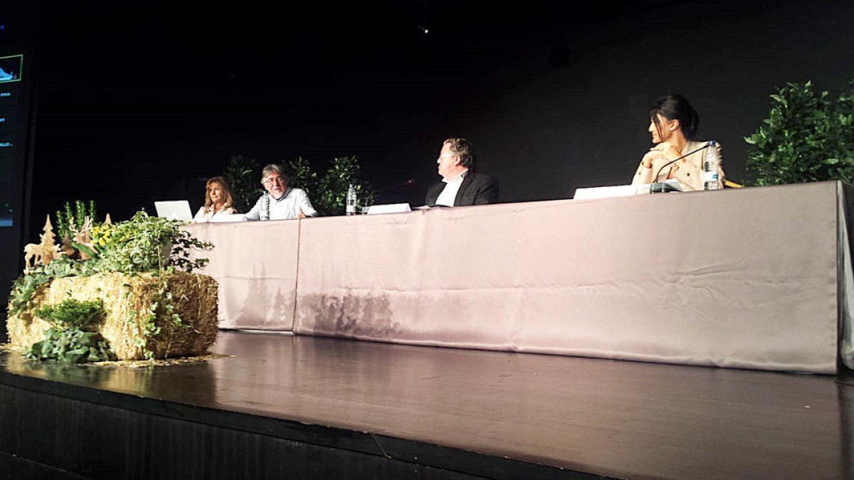 La reunió es va celebrar al Centre de Congressos d'Ordino.