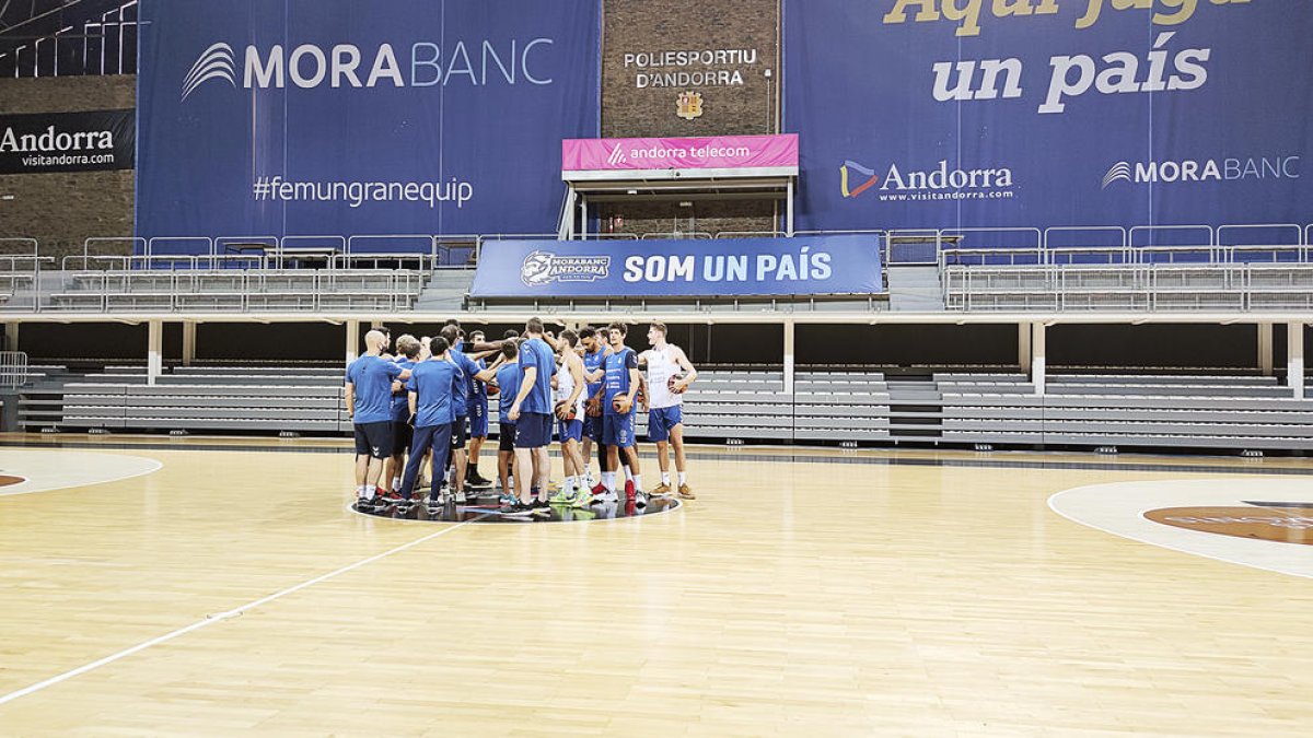 Primer entrenament del MoraBanc Andorra.