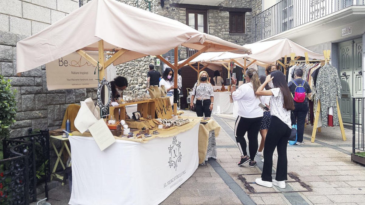 Ambient ahir a la plaça de Sant Esteve.