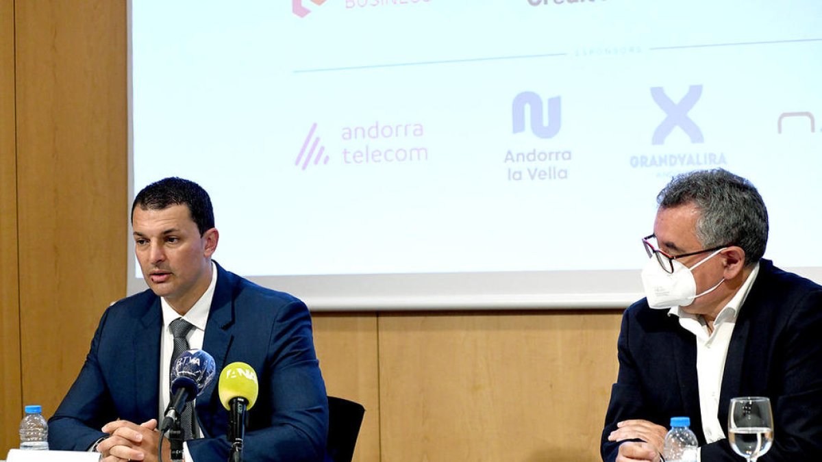 Debat sobre la digitalització i la innovació al comerç després de la pandèmia