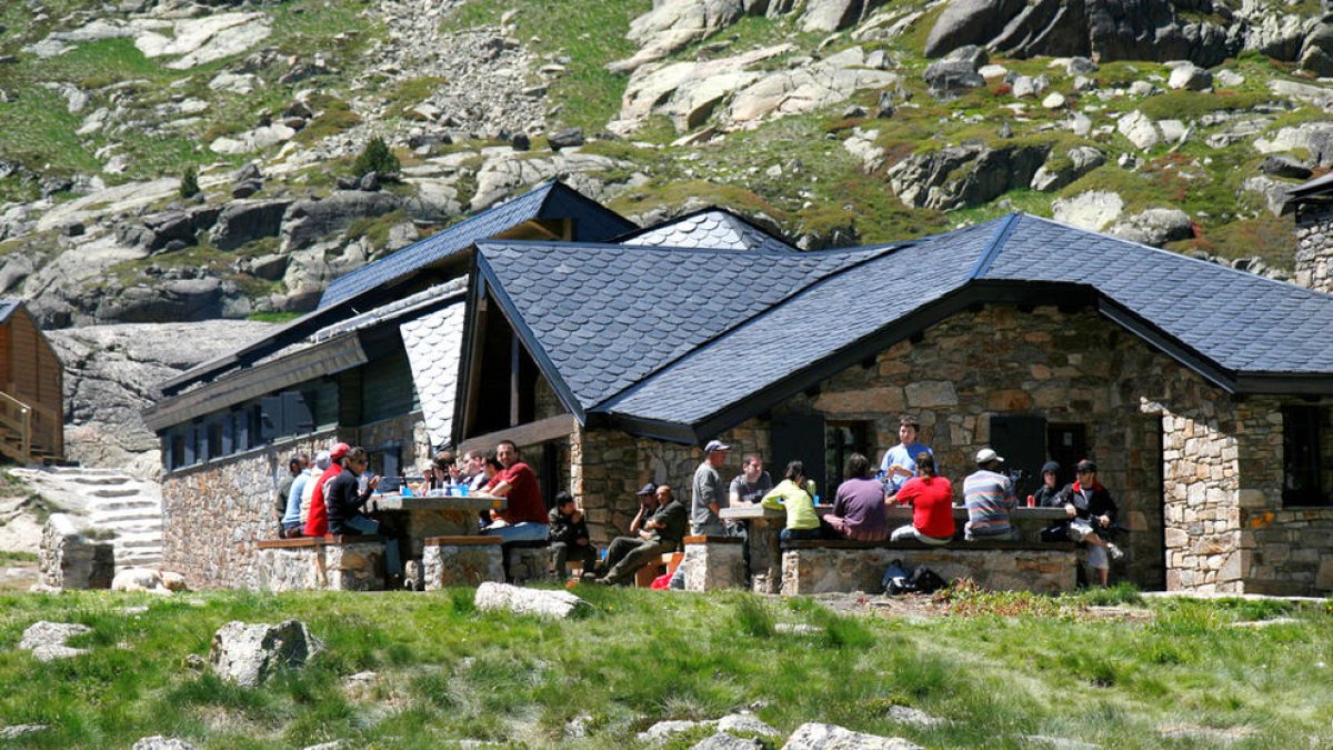 Recurs de Saetde contra l'adjudicació del refugi de Juclar