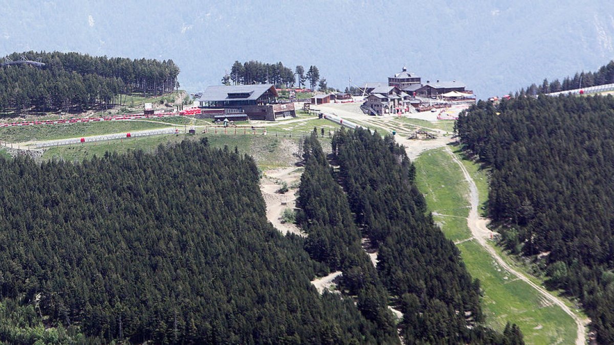 El comú aporta 500.000 euros més a EMAP per pagar deutes a proveïdors