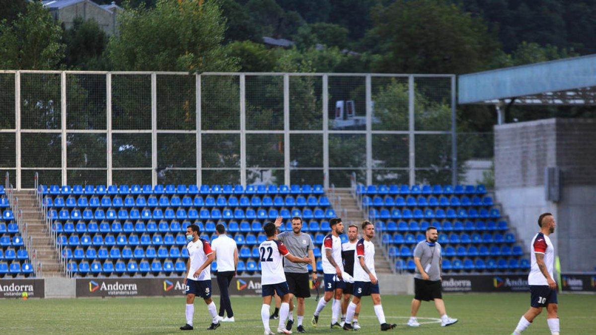 Jugadors de l'FC Santa Coloma al duel de Conference League contra l'Hibernian.