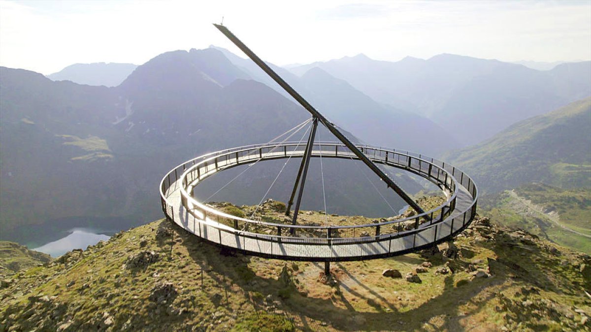 El Mirador Solar de Tristaina