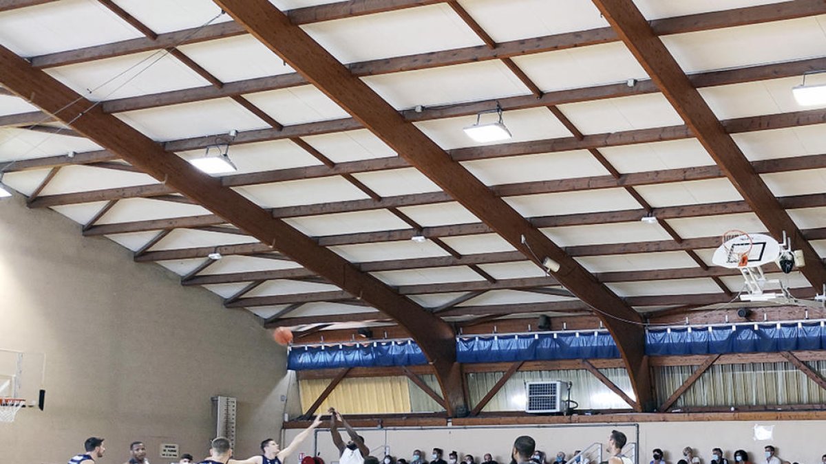 El MoraBanc tanca la pretemporada amb triomf.