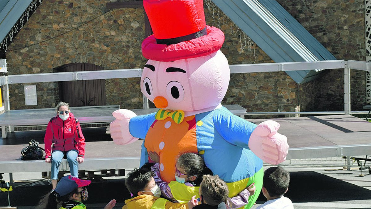 Animació infantil l'últim dia de festa al Pas