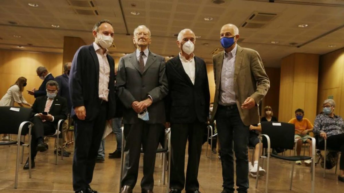 Els pioners amb el cap de Govern