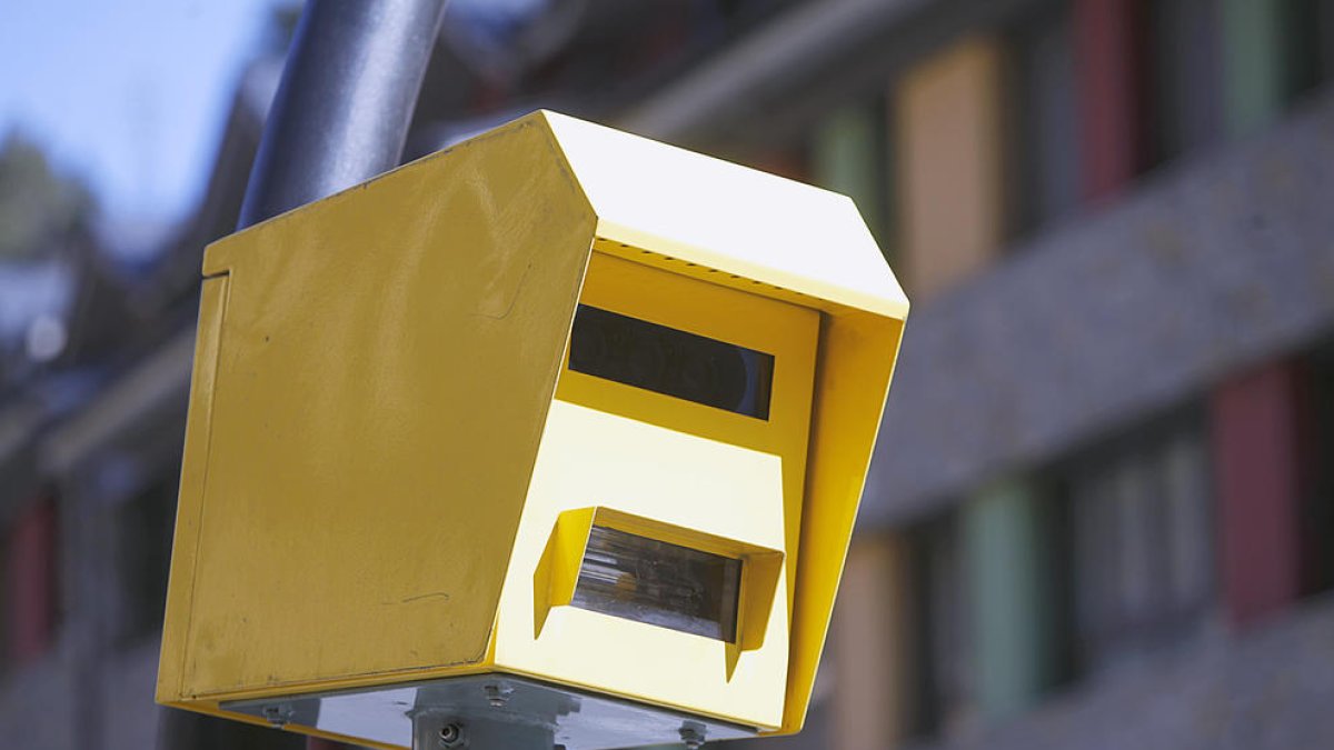 Un dels 36 radars que hi ha al Principat.