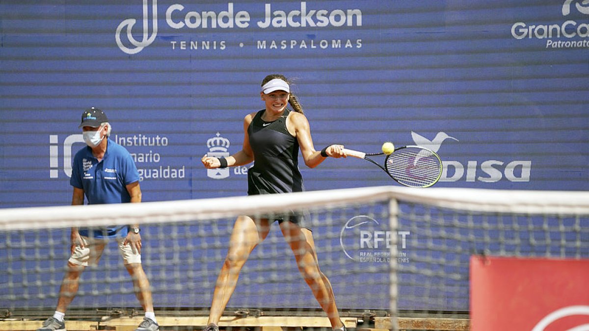Vicky jugarà avui la seva primera final professional.