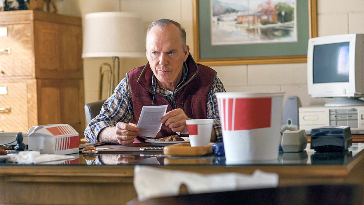 Michael Keaton a 'Dopesick: Historia de una adicción'.