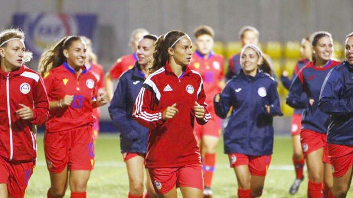 La selecció femenina tornarà a jugar dos anys després.