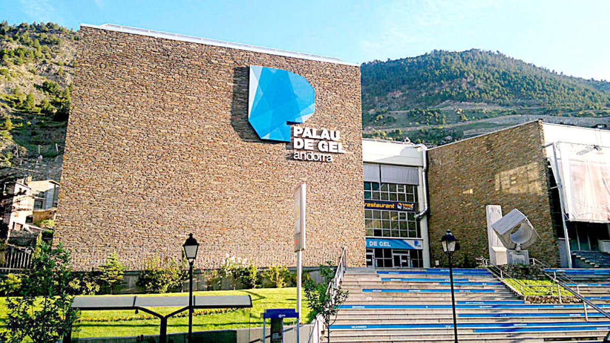 Façana del Palau de Gel de Canillo.