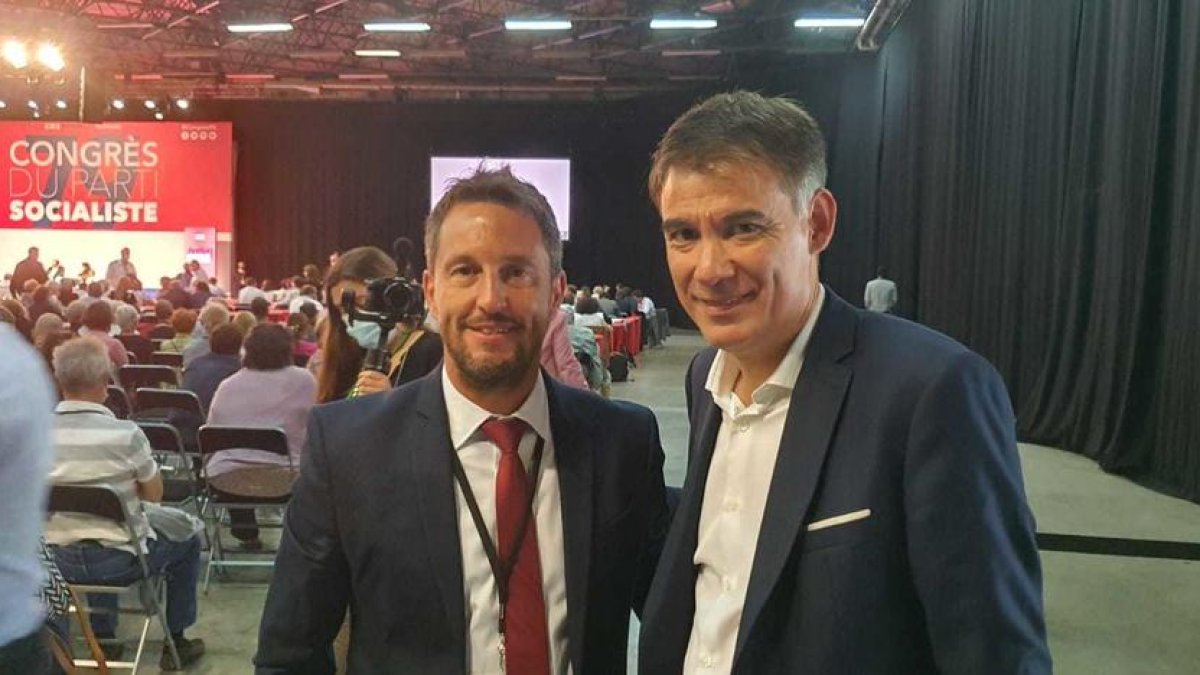 Pere López i el líder socialista gal, Olivier Faure.