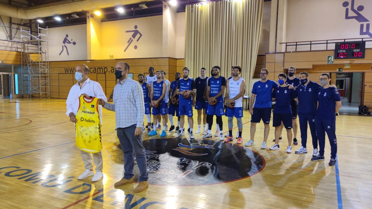 El MoraBanc Andorra i el comú d'Encamp renoven la seva confiança un any més.