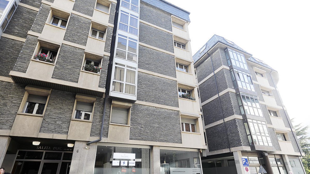 Edifici a Escaldes on hi ha hagut robatoris.