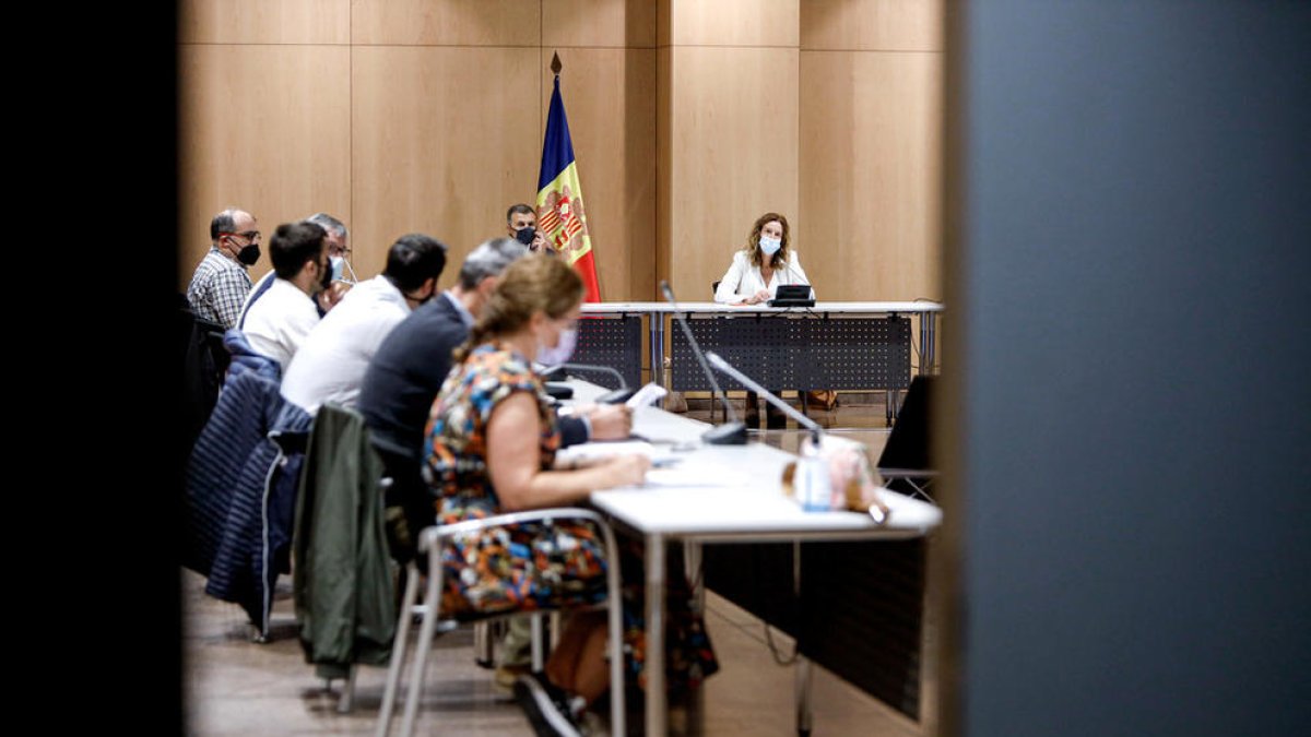 Reunió de la comissió d'energia i canvi climàtic.