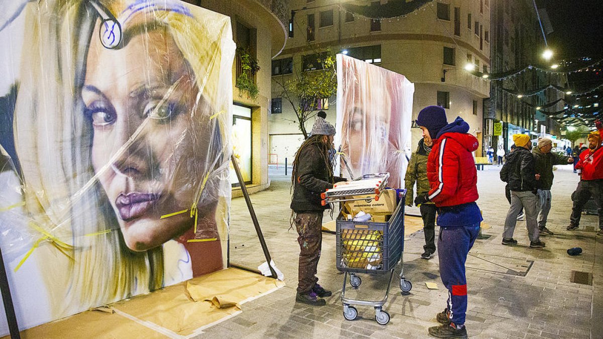 Els grafits al carrer Callaueta.