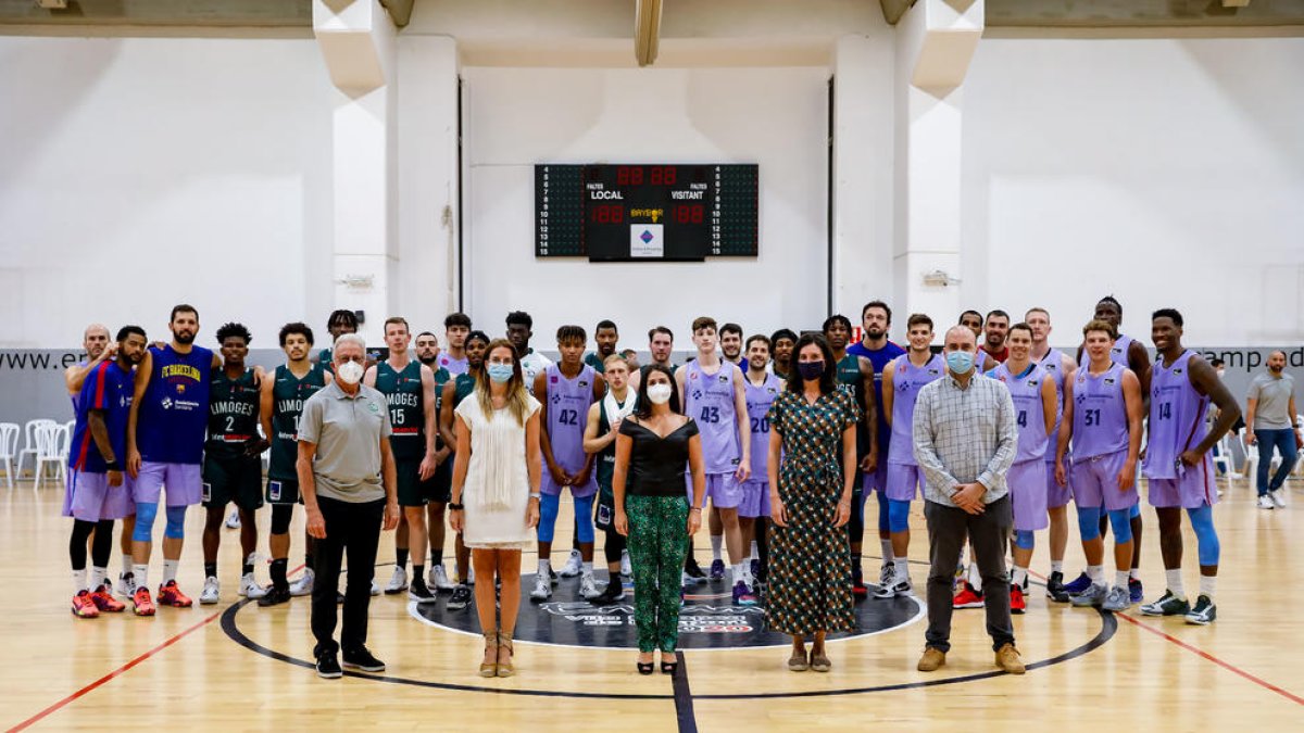 El partit ha estat retransmès en directe per Esport 3 i Barça TV en obert