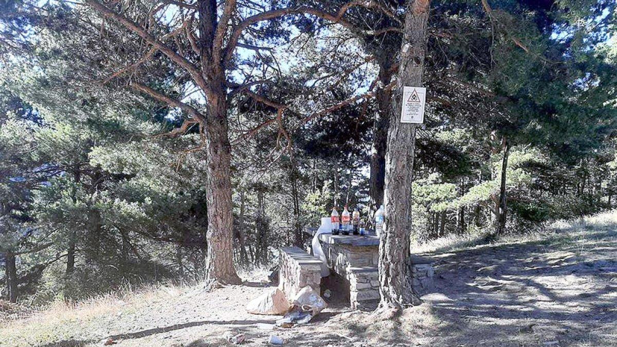 Restes d'un botellot a Fontaneda.