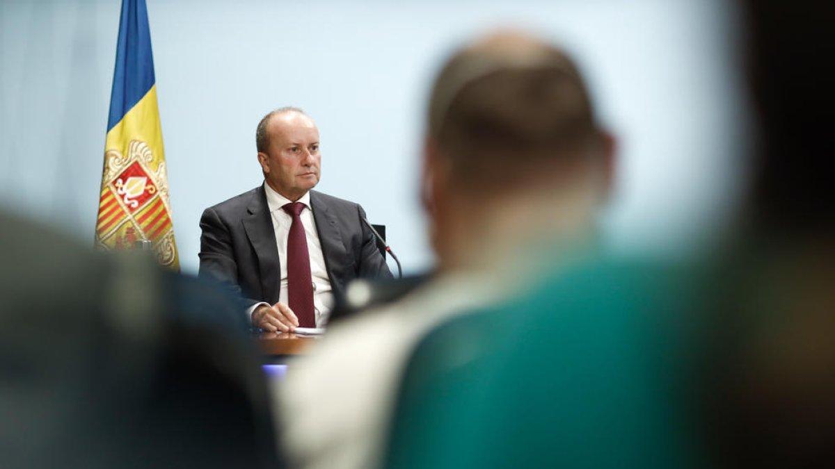 El ministre de Justícia i Interior, Josep Maria Rossell, durant la roda de premsa posterior al Consell de Ministres.