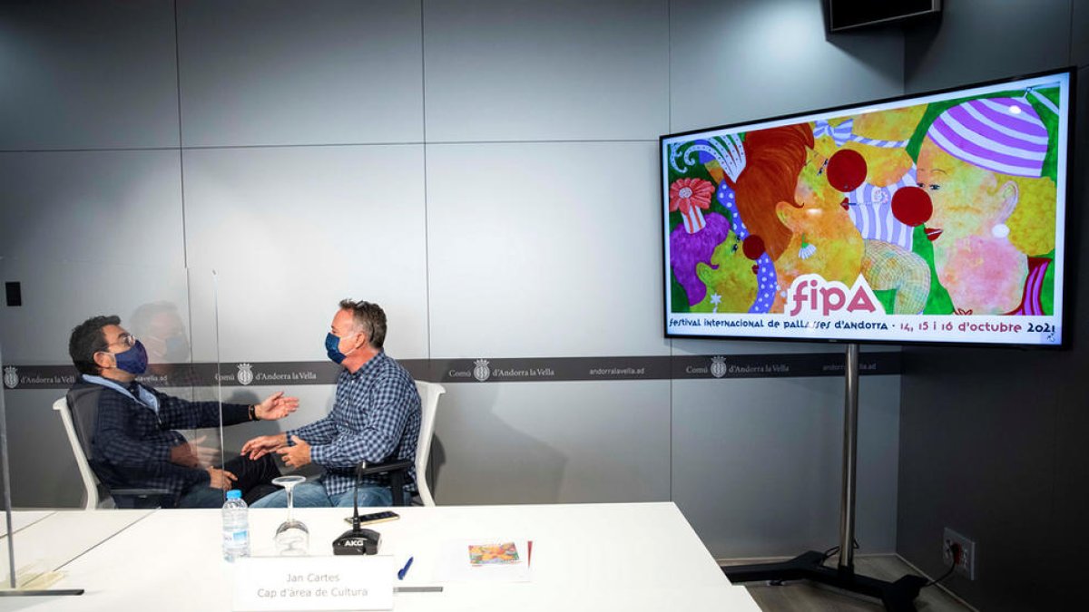 Miquel Canturri i Jan Cartes durant la presentació.