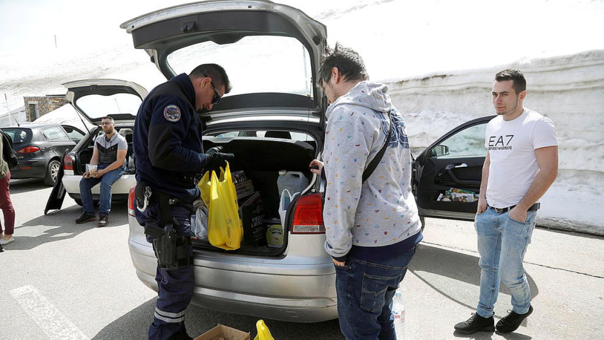 Controls a la duana del Pas de la Casa.
