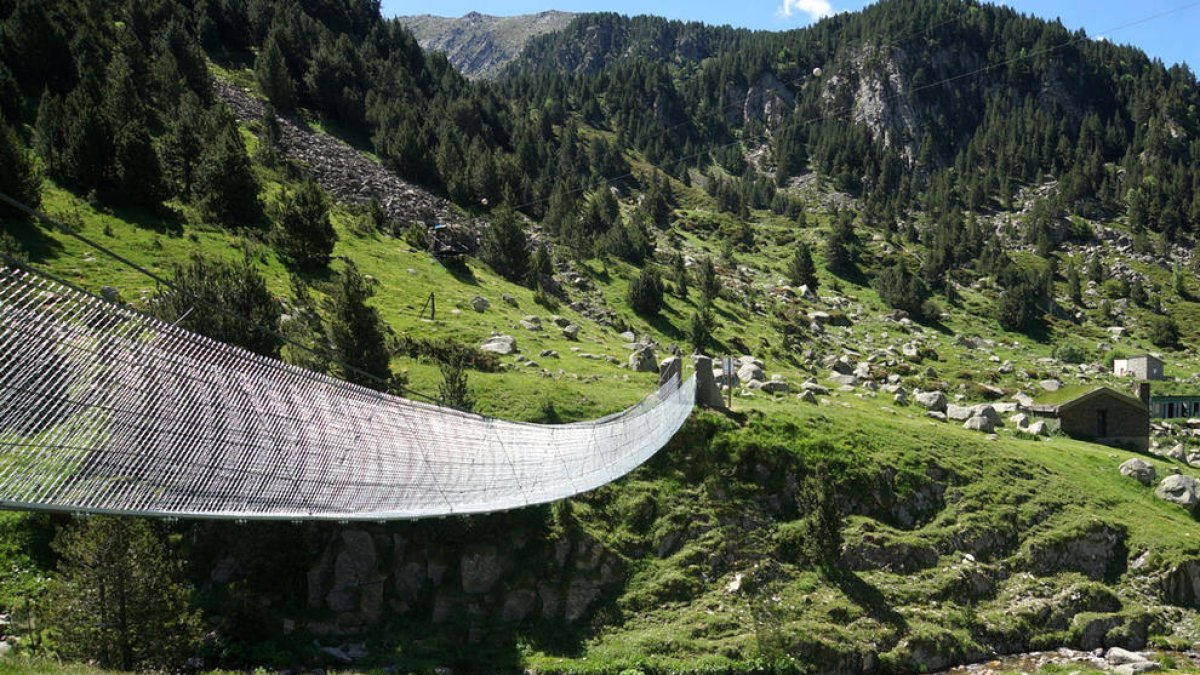 El pont tibetà dels Cortals d'Encamp.