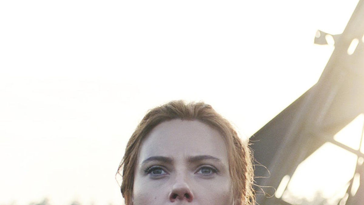 Scarlett Johansson en un moment de 'Black Widow'.