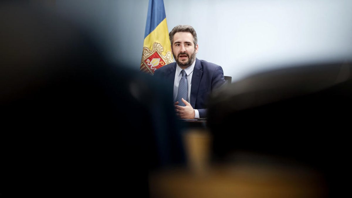 El ministre EricJover en una roda de premsa.