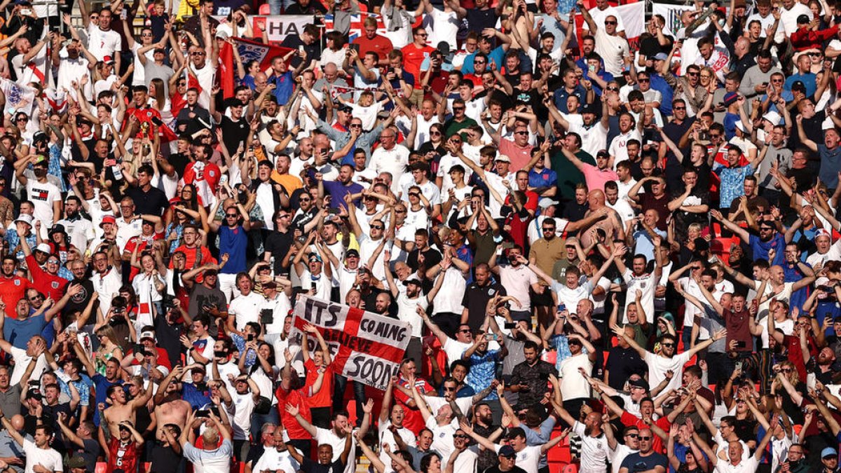 Aficionats britànics durant l'Anglaterra-Andorra del setembre a Wembley.