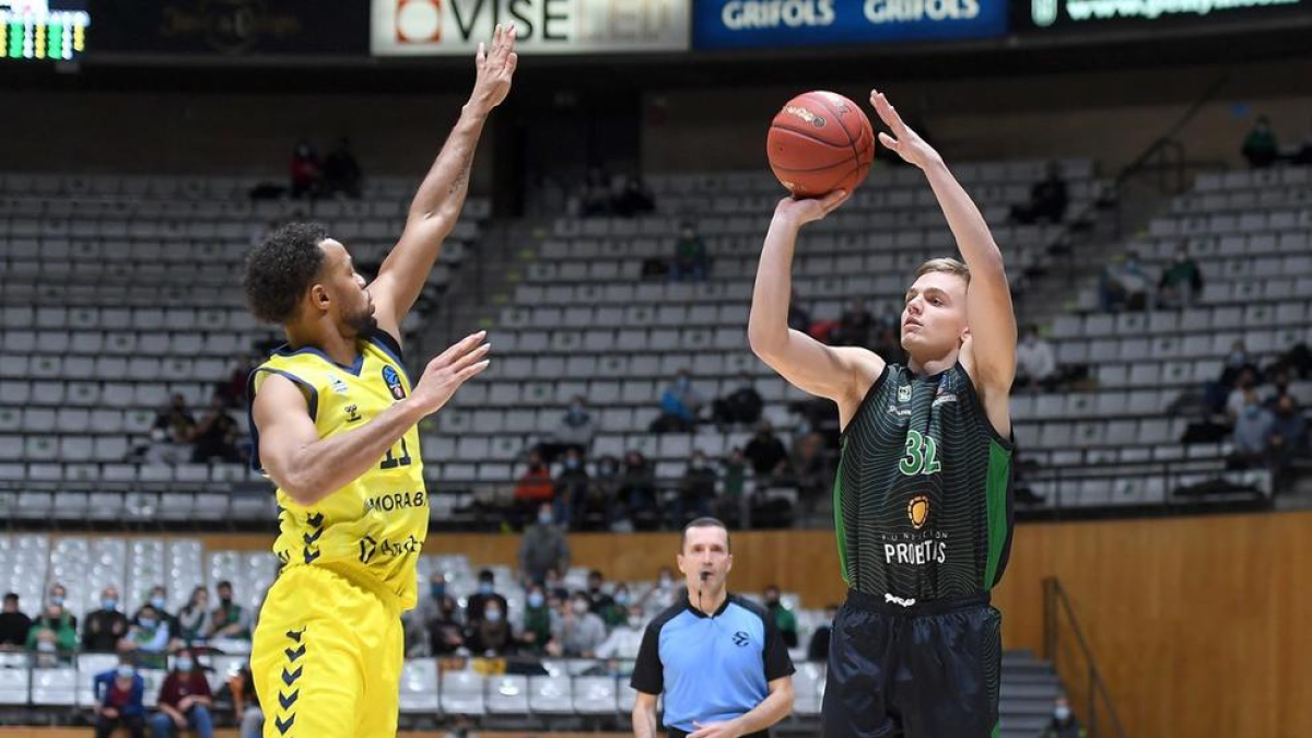 El MoraBanc perd al camp de la Penya (90-80)
