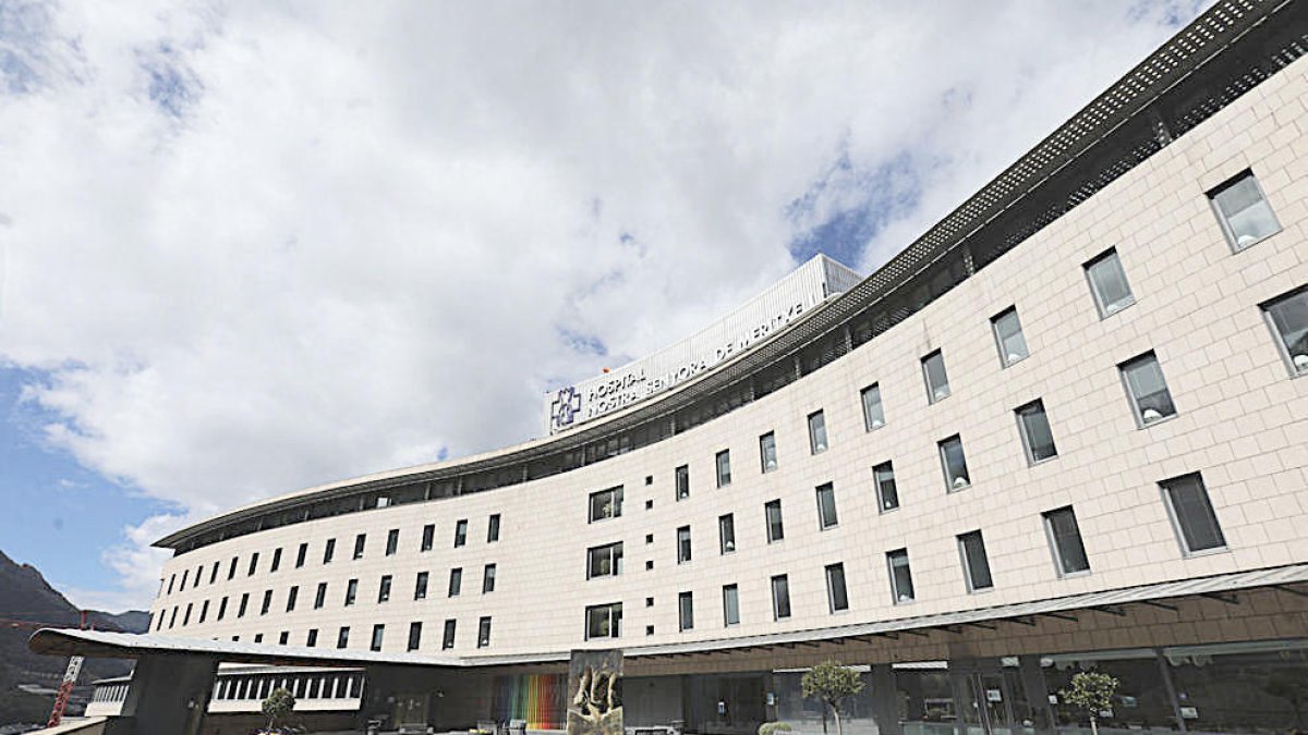 Mor la jove que es va desplomar en una discoteca