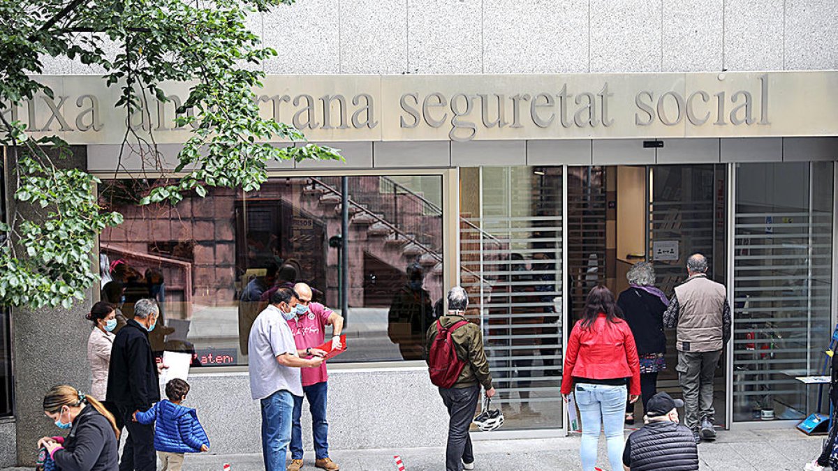 L'entrada de la Caixa Andorrana de Seguretat Social.