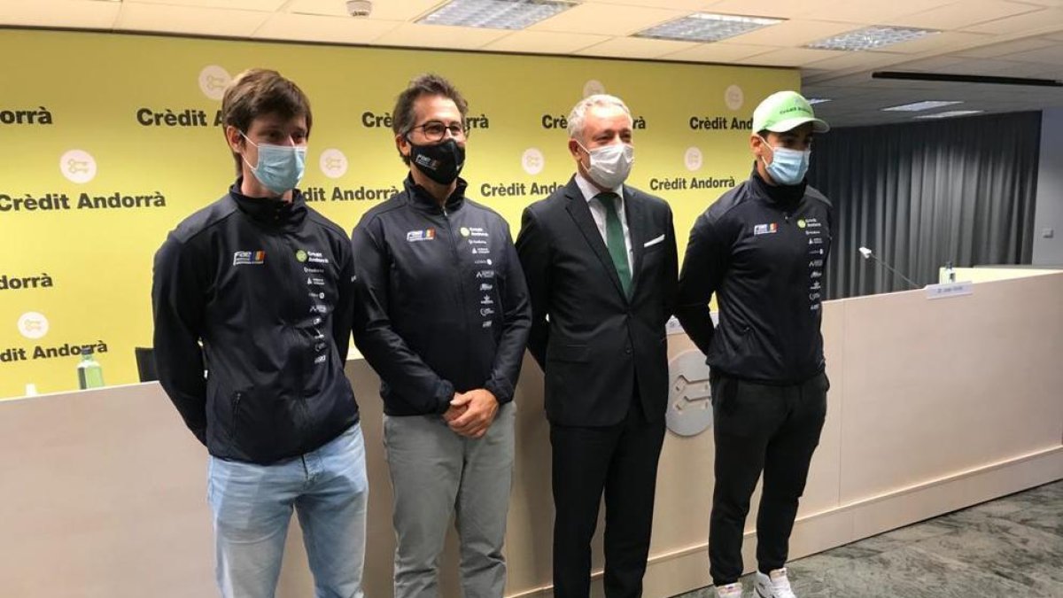 Roger Vidosa, Fred Beauviel, Joan Ramon Mas de Crèdit Andorrà i Joan Verdú