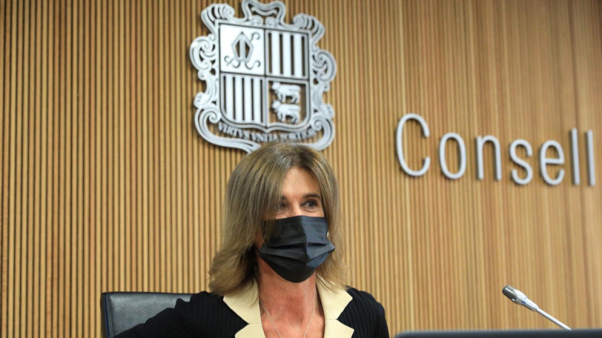 La ministra d'Educació, Ester Vilarrubla.