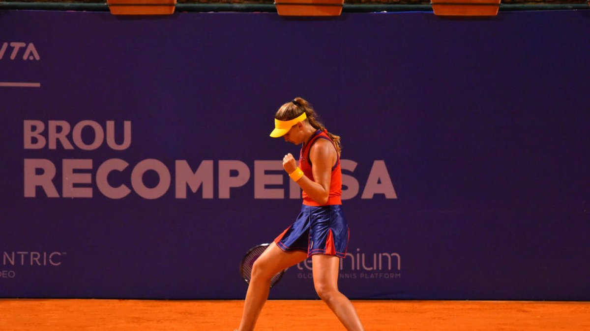 Vicky Jiménez va suar de valent per superar Carlé.